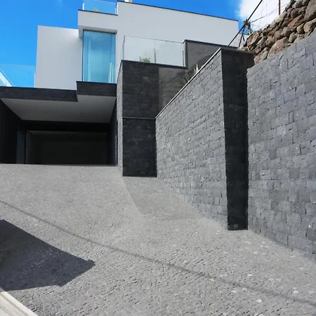 Villa Stone House By Lovelystay